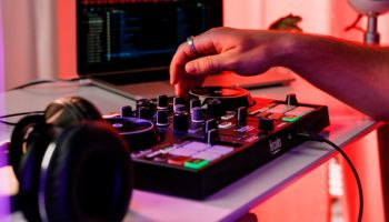 DJControl Inpulse 200 MK2